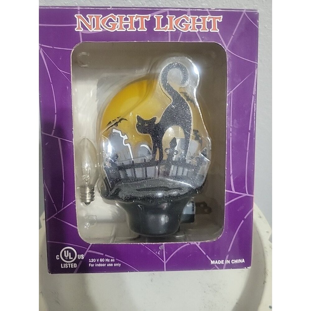 Spooky Cat Graveyard Halloween Night Light Costco Brand New NIB